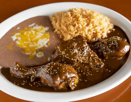 Flores Cafe, business photo 3