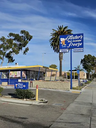 Fosters Freeze, business photo 3
