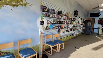 Juice-C-Juice Books & More, business photo 2