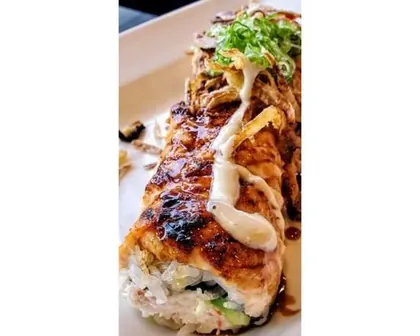 Tak E Sushi and Rolls, business photo 4